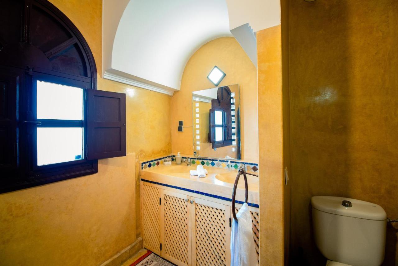 Arthouse Cinema Hotel Suvayr Dış mekan fotoğraf
