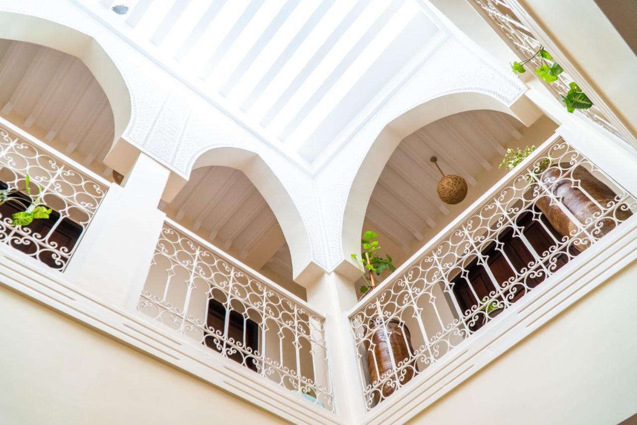Arthouse Cinema Hotel Suvayr Dış mekan fotoğraf
