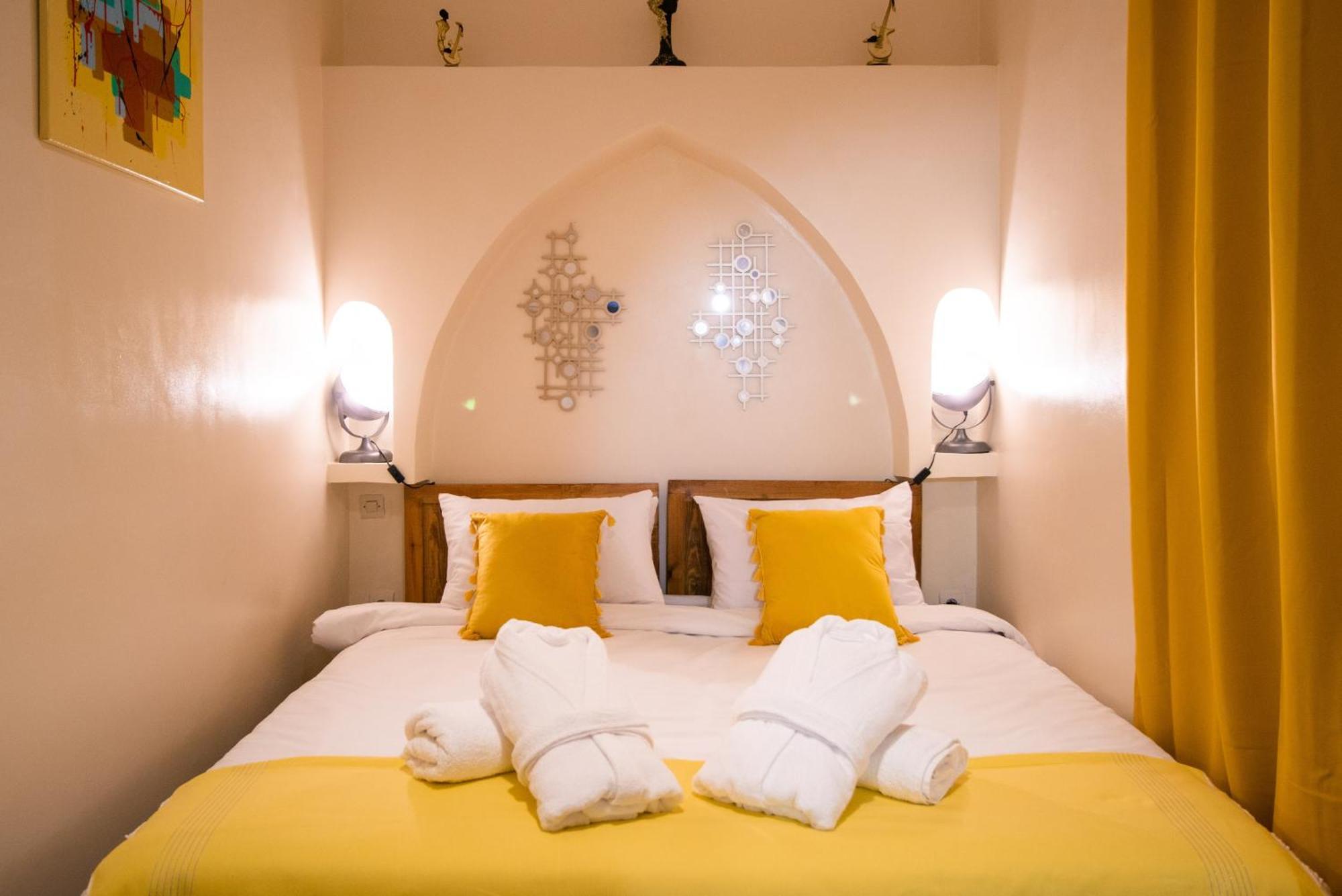 Arthouse Cinema Hotel Suvayr Oda fotoğraf