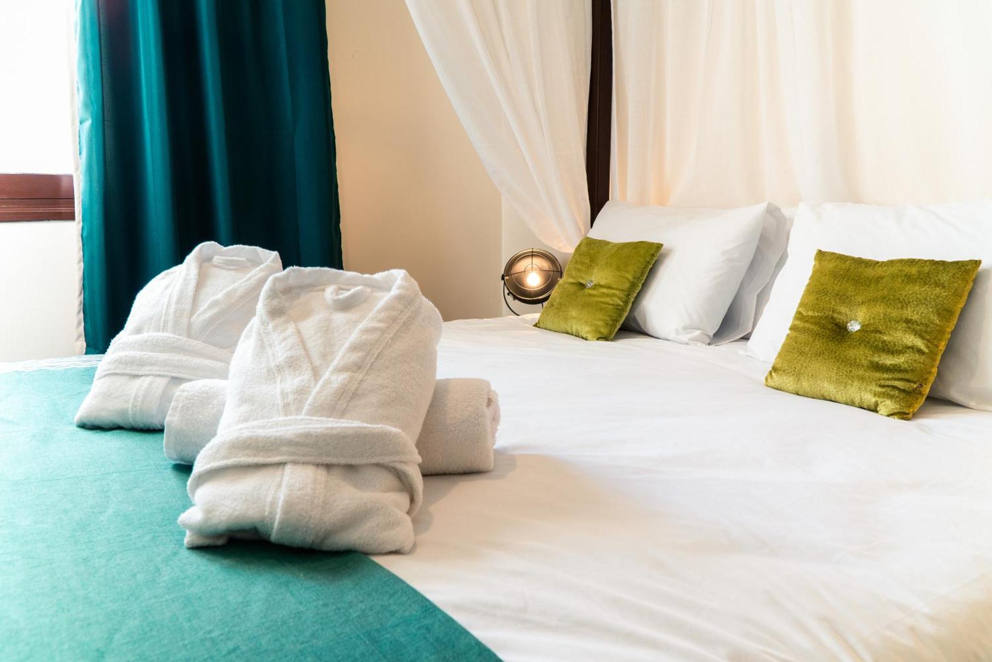 Arthouse Cinema Hotel Suvayr Oda fotoğraf
